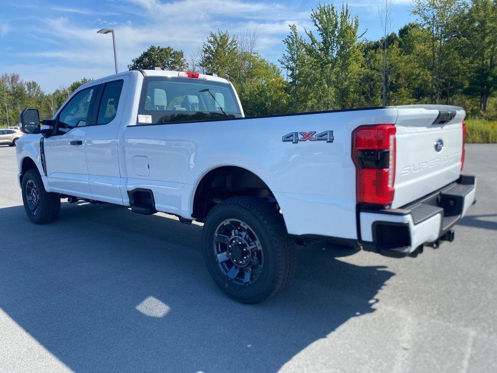 New 2026 Ford F350 XL w/ STX Appearance Package AWD/4WD image 9