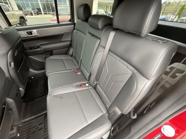 Used 2025 Hyundai Santa Fe XRT image 16