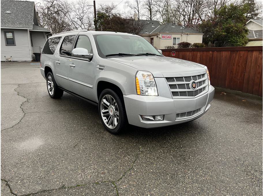 Used 2013 Cadillac Escalade ESV Premium