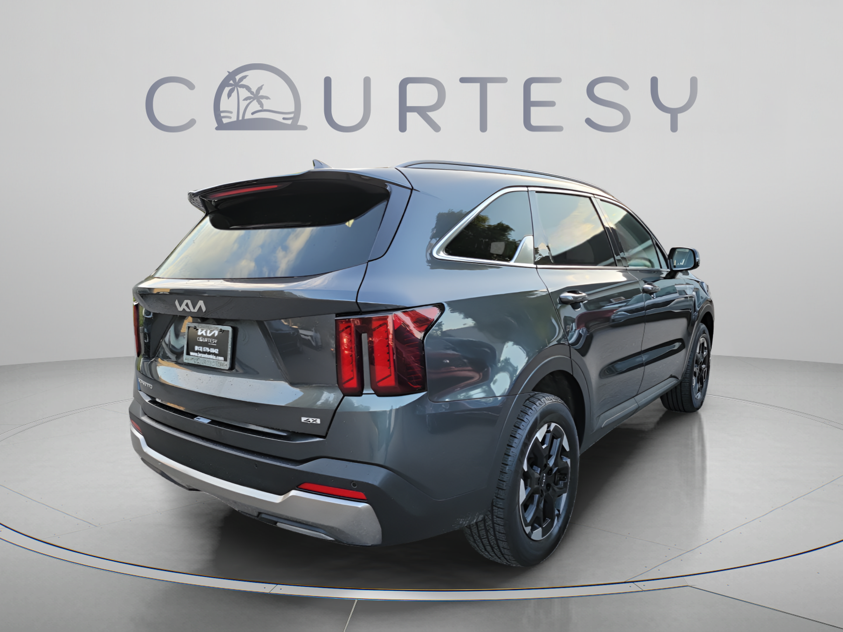 Certified 2024 Kia Sorento S AWD/4WD image 3