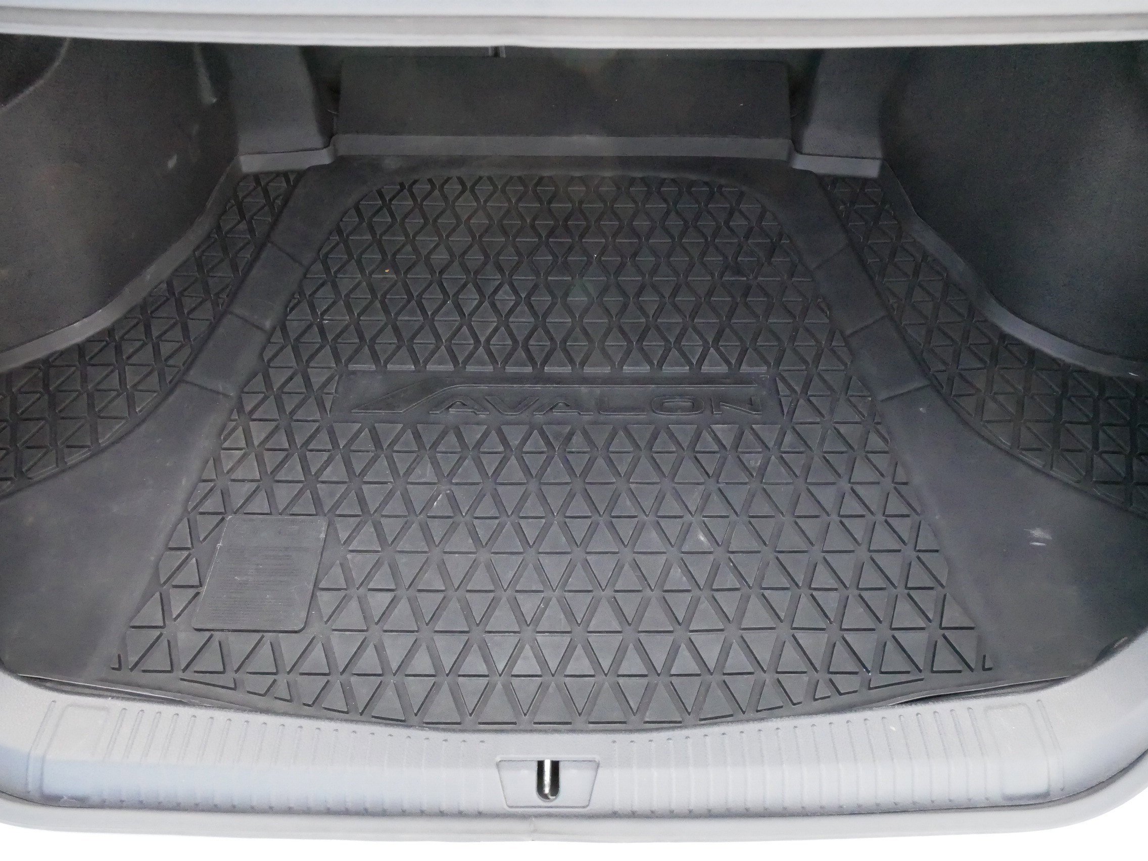 Used 2021 Toyota Avalon TRD FWD image 18
