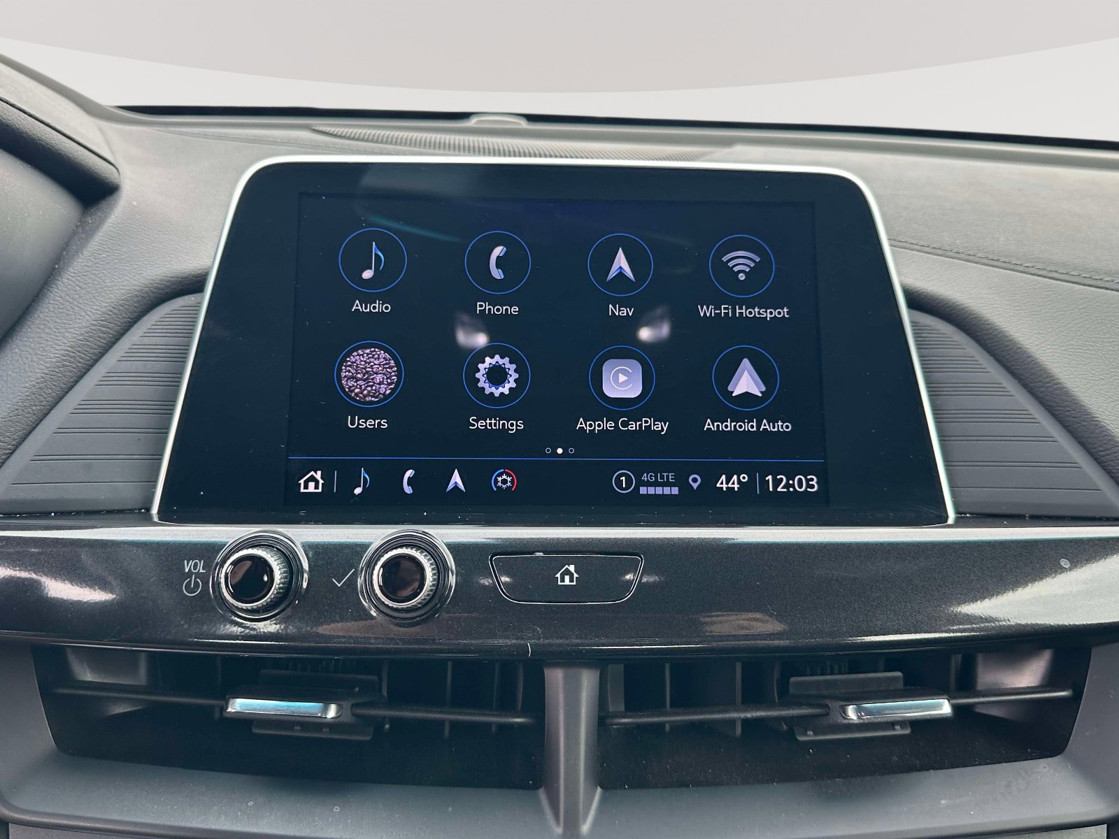 Certified 2024 Cadillac CT4 Luxury w/ Sun And Sound Package image 10