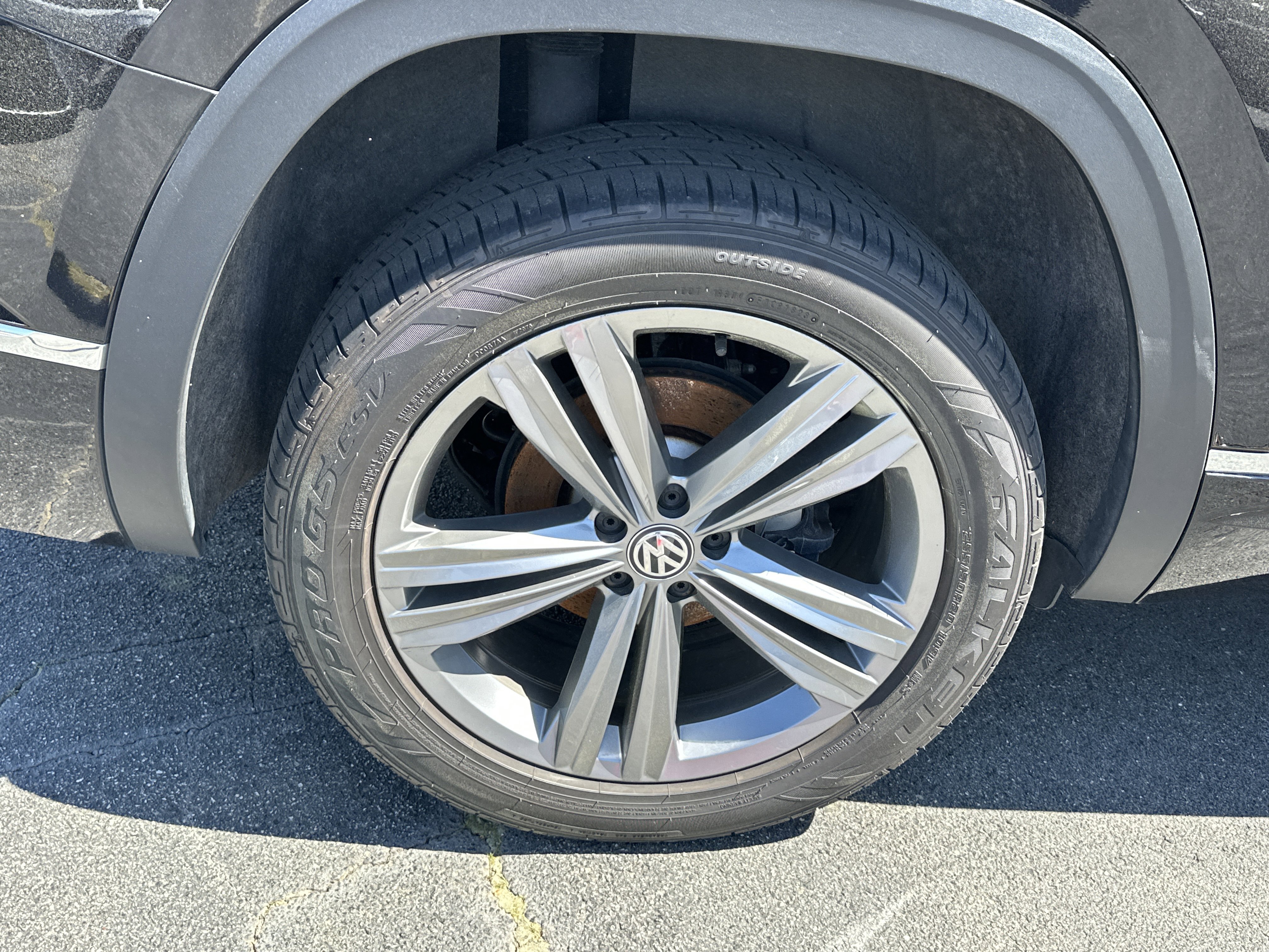 Used 2019 Volkswagen Atlas SEL R-Line image 20