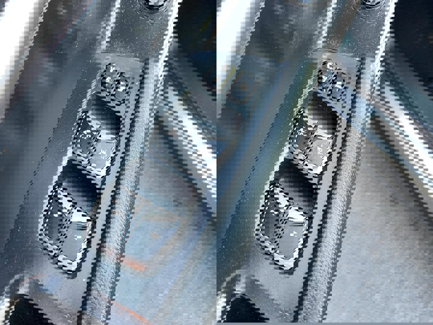 Used 2015 Hyundai Santa Fe Sport 2.0T w/ Option Group 05 image 14