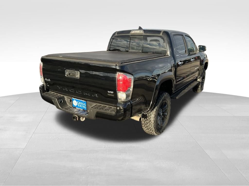 Used 2018 Toyota Tacoma Limited image 5