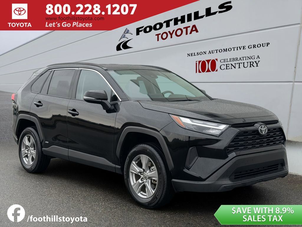 Certified 2025 Toyota RAV4 XLE image 1