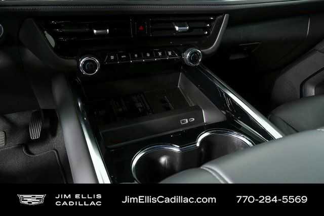 Used 2025 Chevrolet Tahoe LT image 17