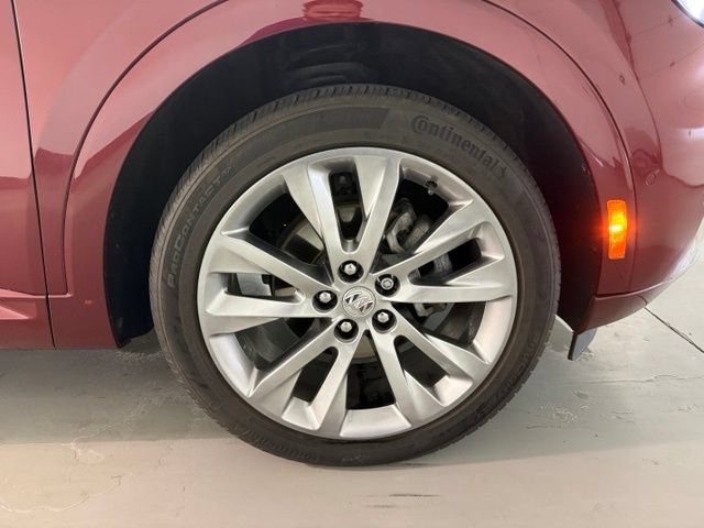Used 2023 Buick Envision Avenir AWD/4WD image 33