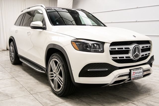 Used 2022 Mercedes-Benz GLS 450 4MATIC image 4