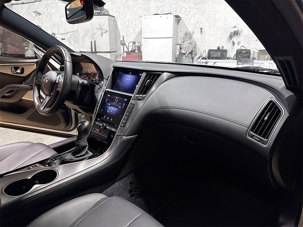 Used 2022 INFINITI Q60 3.0t Luxe w/ Style Package image 26
