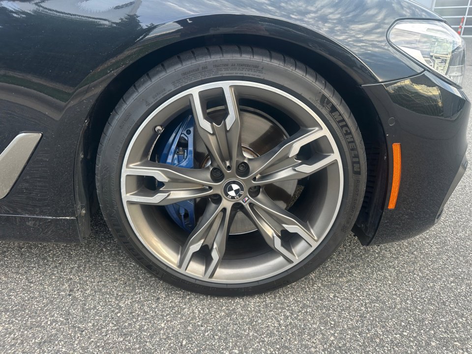 Used 2019 BMW M550i xDrive w/ Premium Package 2 AWD/4WD image 19