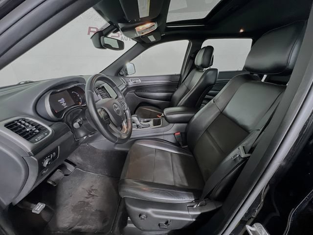 Used 2019 Jeep Grand Cherokee Altitude AWD/4WD image 9