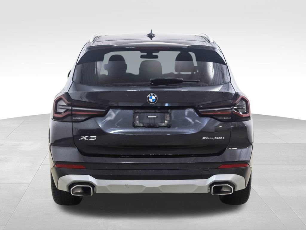 Certified 2023 BMW X3 xDrive30i w/ Premium Package image 4