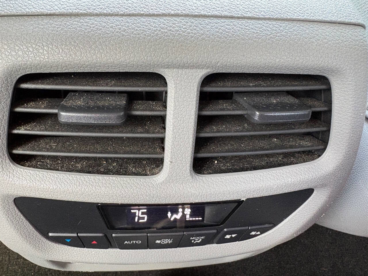 Used 2016 Honda Pilot EX image 37