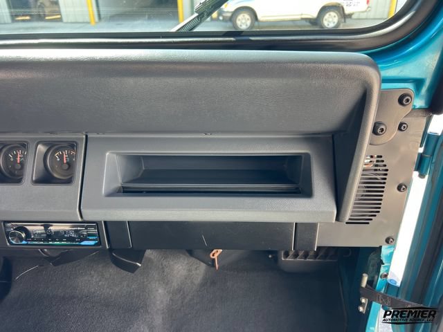 Used 1992 Jeep Wrangler 4WD image 56