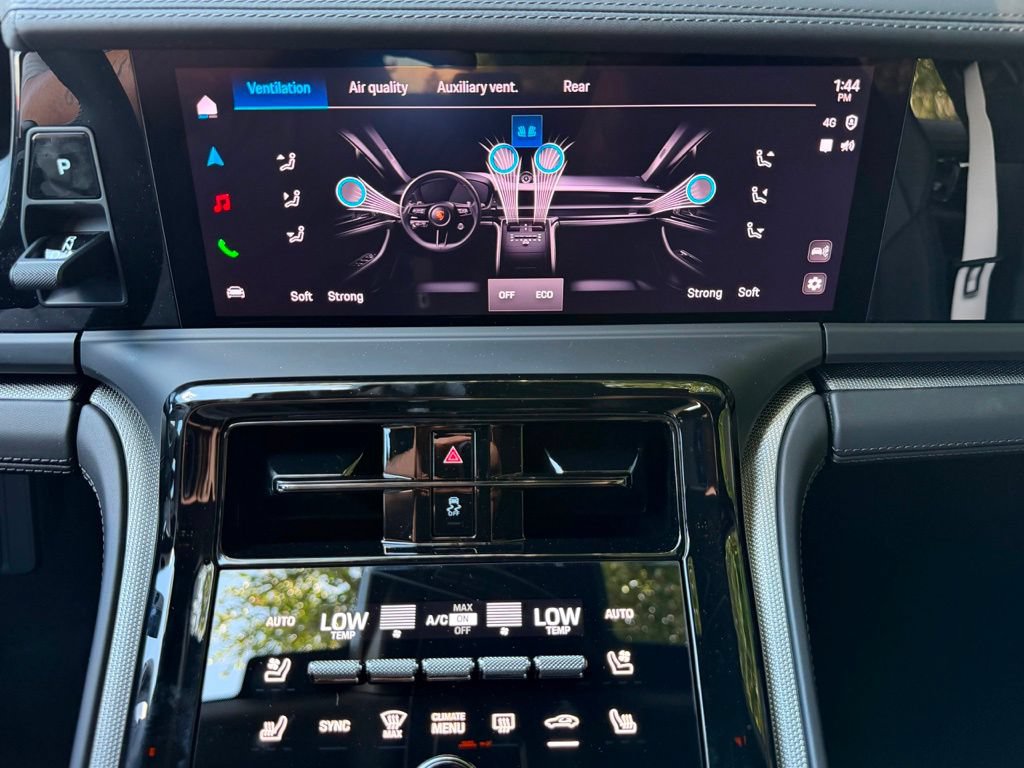 New 2026 Porsche Panamera RWD image 13