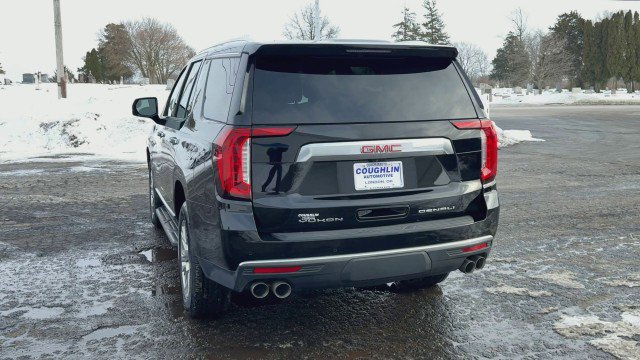 Used 2024 GMC Yukon Denali w/ Advanced Technology Package image 7