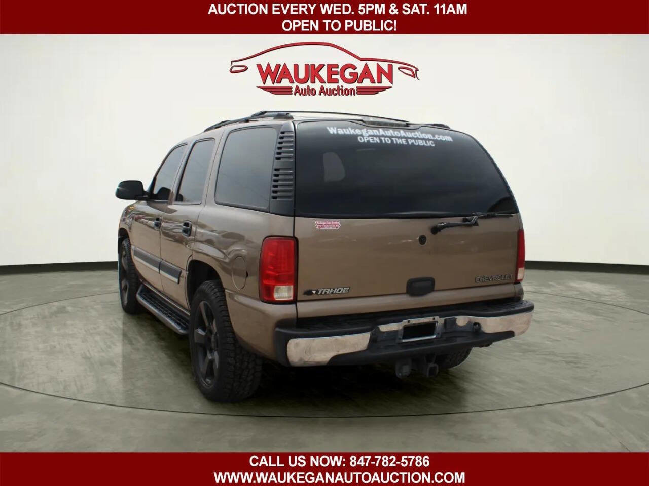 Used 2004 Chevrolet Tahoe LS w/ Preferred Equipment Group RWD image 4