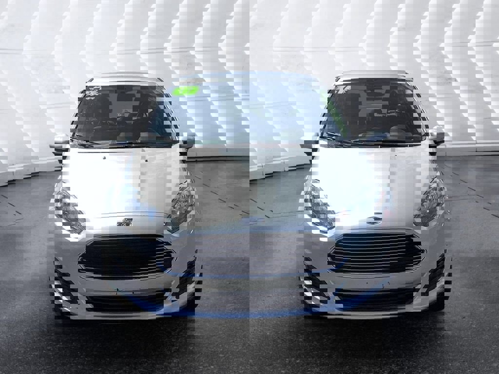 Used 2017 Ford Fiesta S image 2