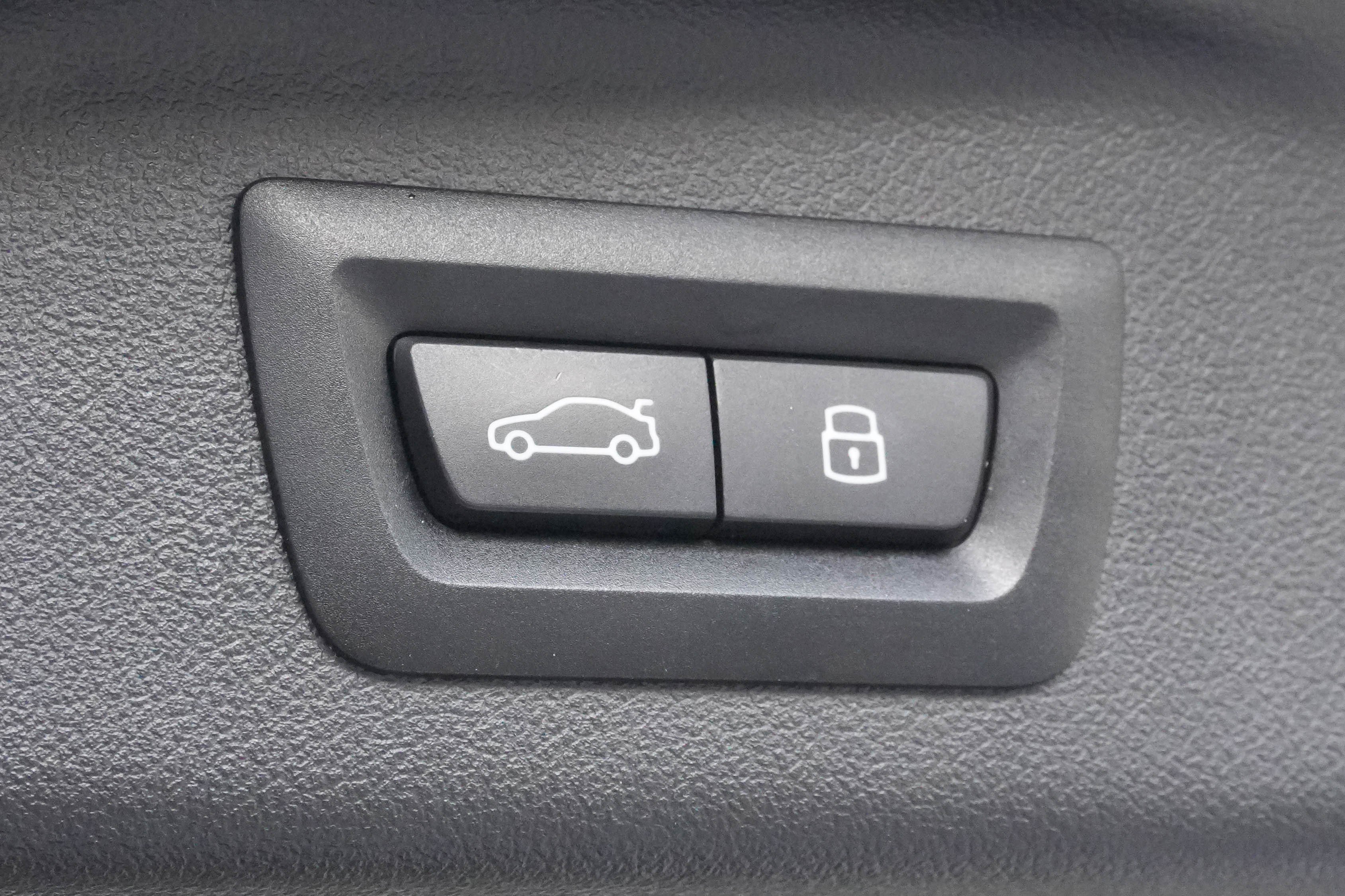 Certified 2025 BMW X7 xDrive40i image 39