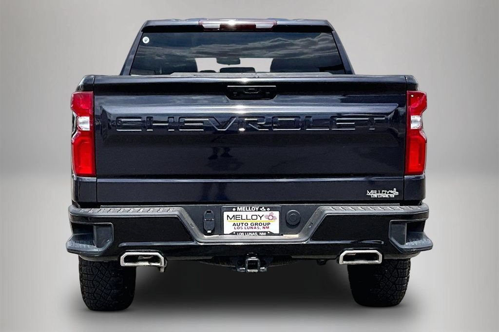 Used 2024 Chevrolet Silverado 1500 LT Trail Boss w/ LPO, Dark Essentials Package AWD/4WD image 5