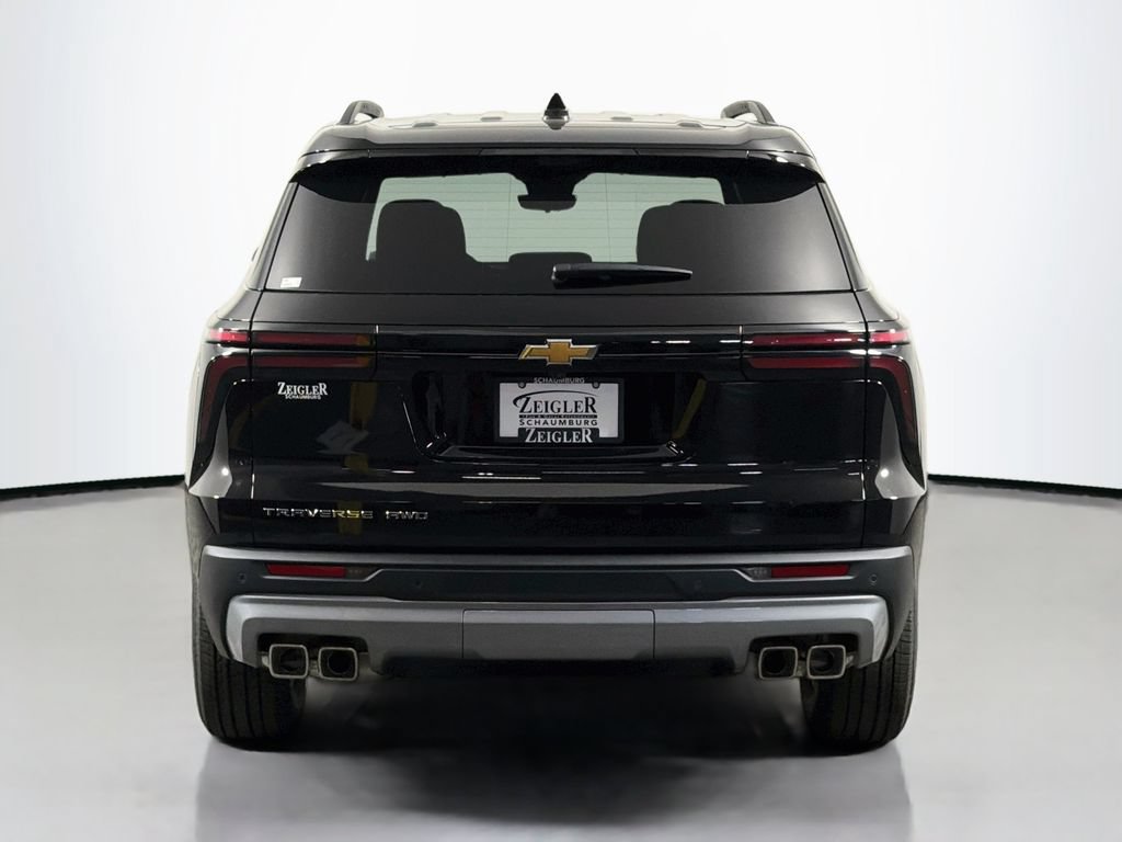 New 2026 Chevrolet Traverse LT w/ Driver Confidence Package AWD/4WD image 6