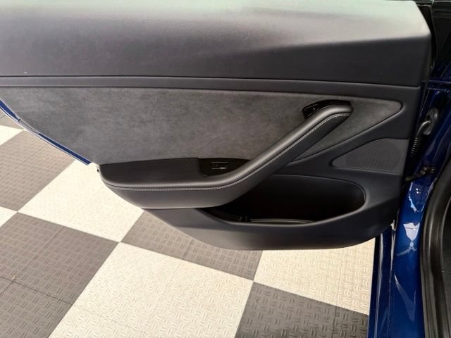 Used 2019 Tesla Model 3 Standard Range Plus RWD image 19