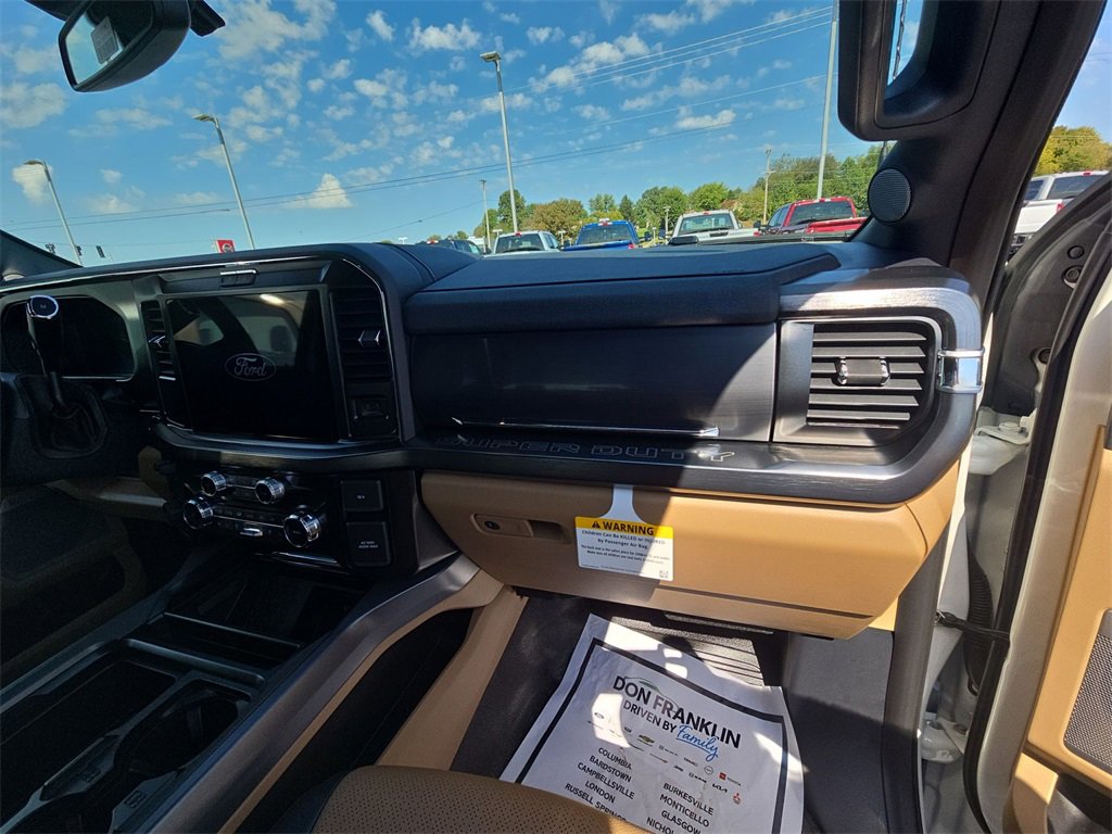 New 2026 Ford F250 Lariat image 12