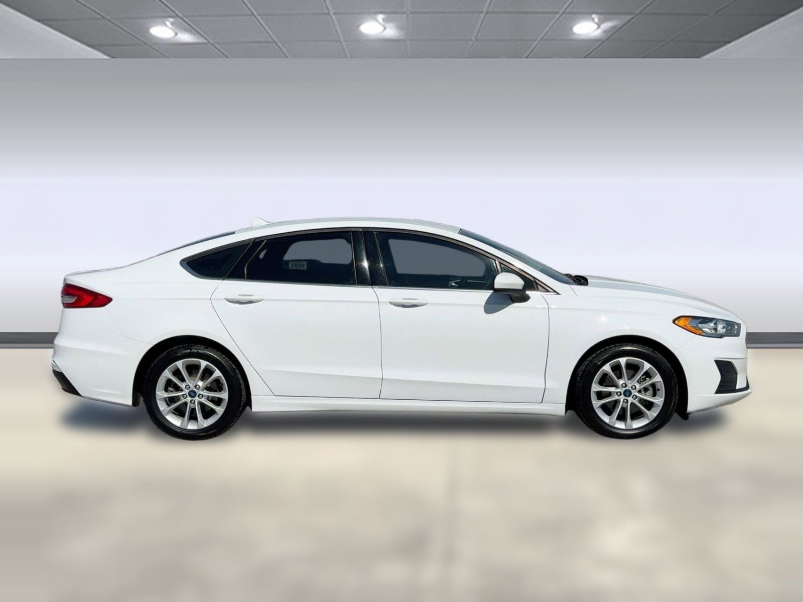 Used 2020 Ford Fusion SE image 8