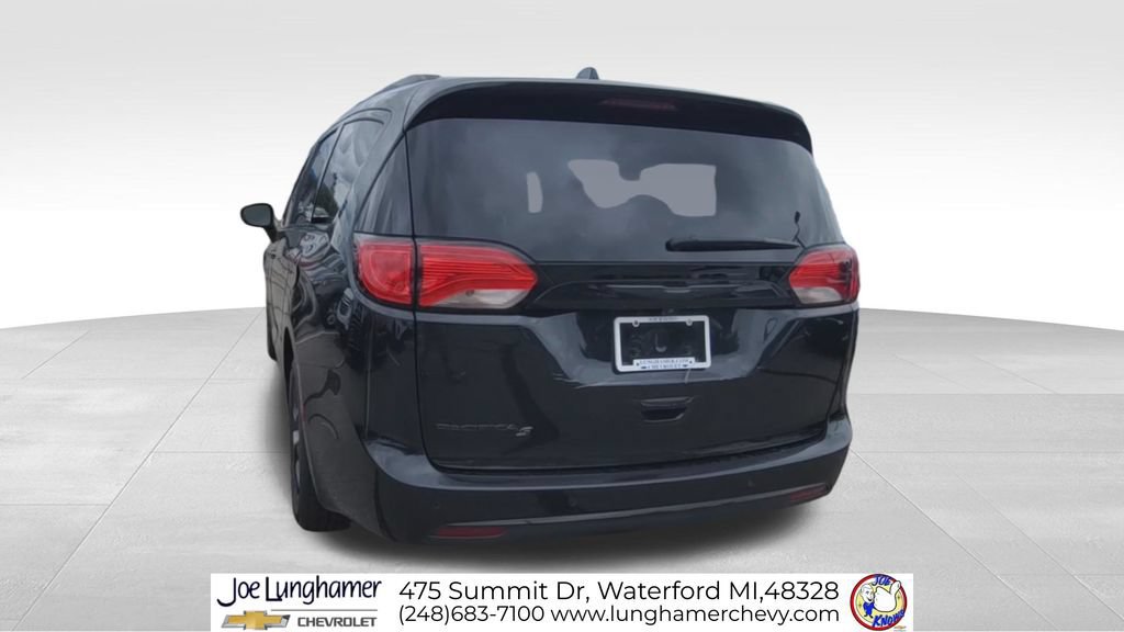 Used 2019 Chrysler Pacifica Touring-L w/ Advanced Safetytec Group FWD image 8