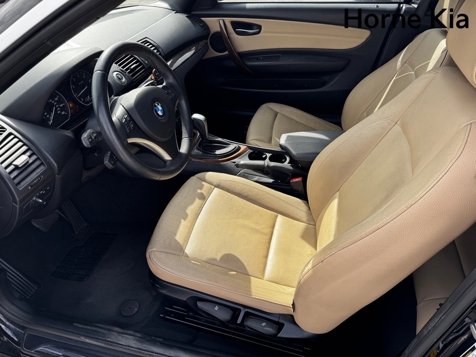 Used 2011 BMW 128i Convertible image 9