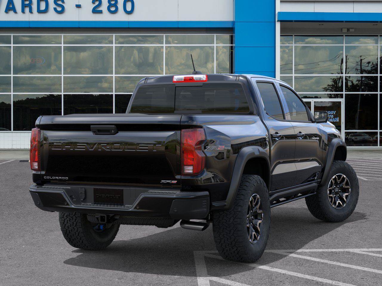 New 2026 Chevrolet Colorado ZR2 w/ Technology Package AWD/4WD image 4