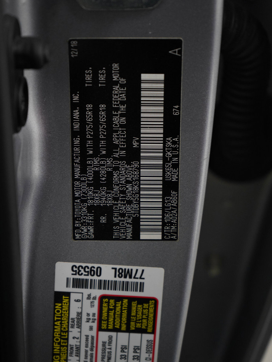 Used 2019 Toyota Sequoia SR5 image 32