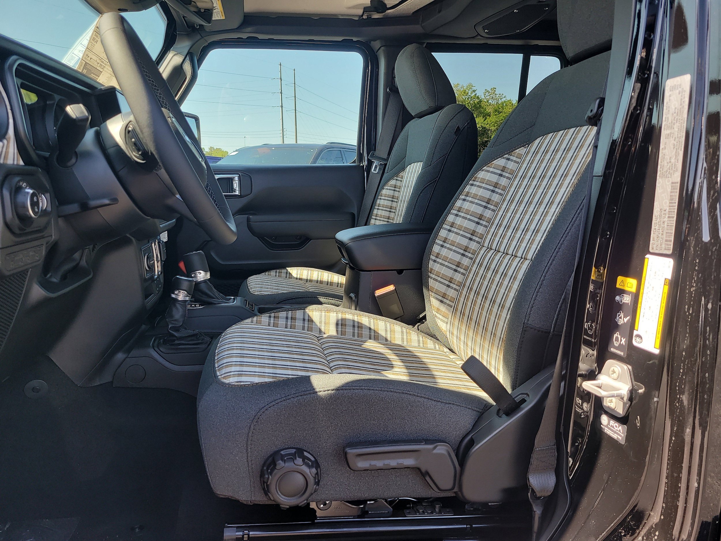 New 2026 Jeep Gladiator Sport AWD/4WD image 15