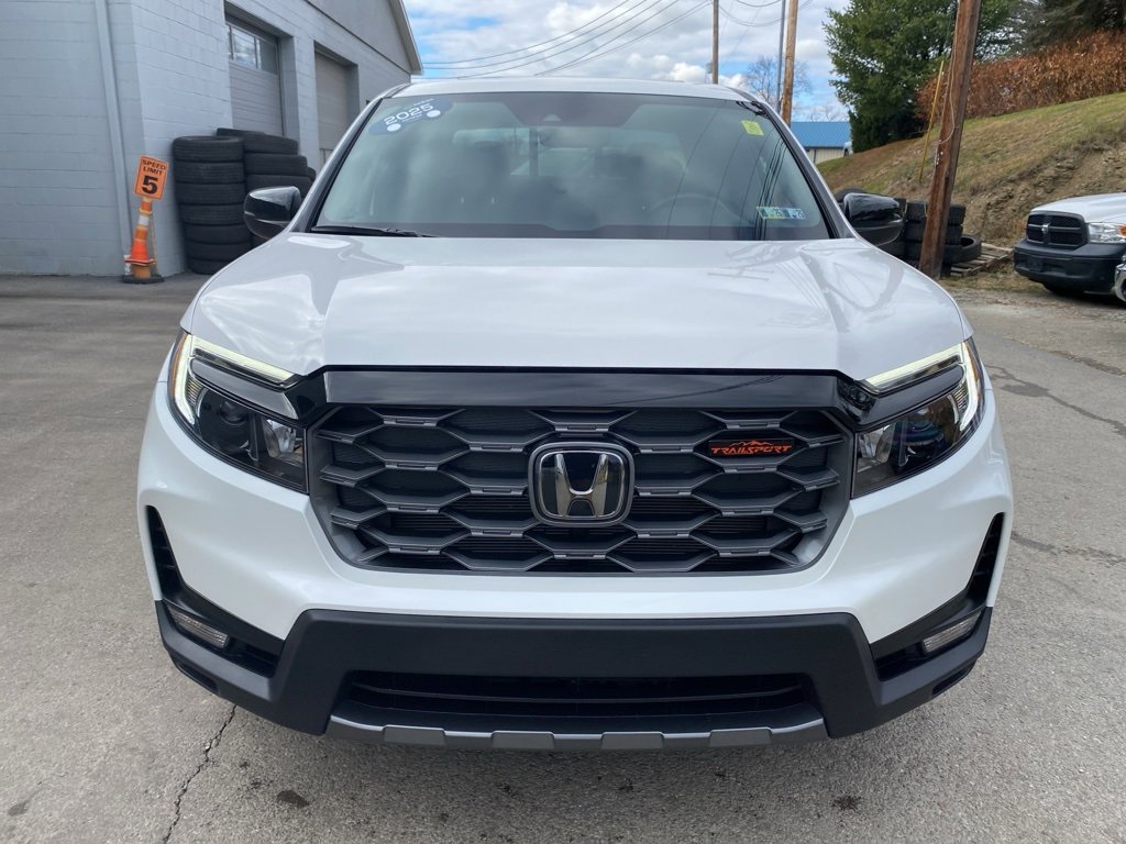 Used 2025 Honda Ridgeline TrailSport image 8