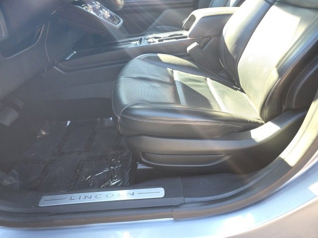 Used 2022 Lincoln Corsair Reserve w/ Elements Package image 15