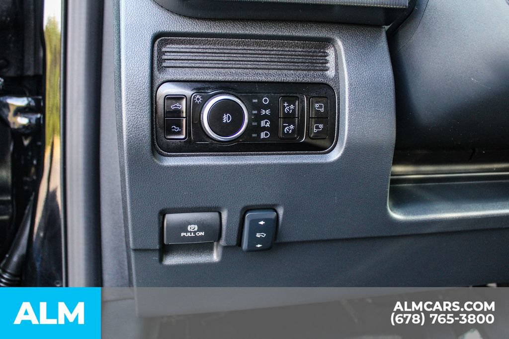 Used 2025 Ford F350 Platinum AWD/4WD image 29