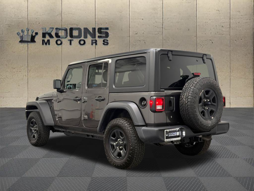 Used 2024 Jeep Wrangler Unlimited Sport AWD/4WD image 6