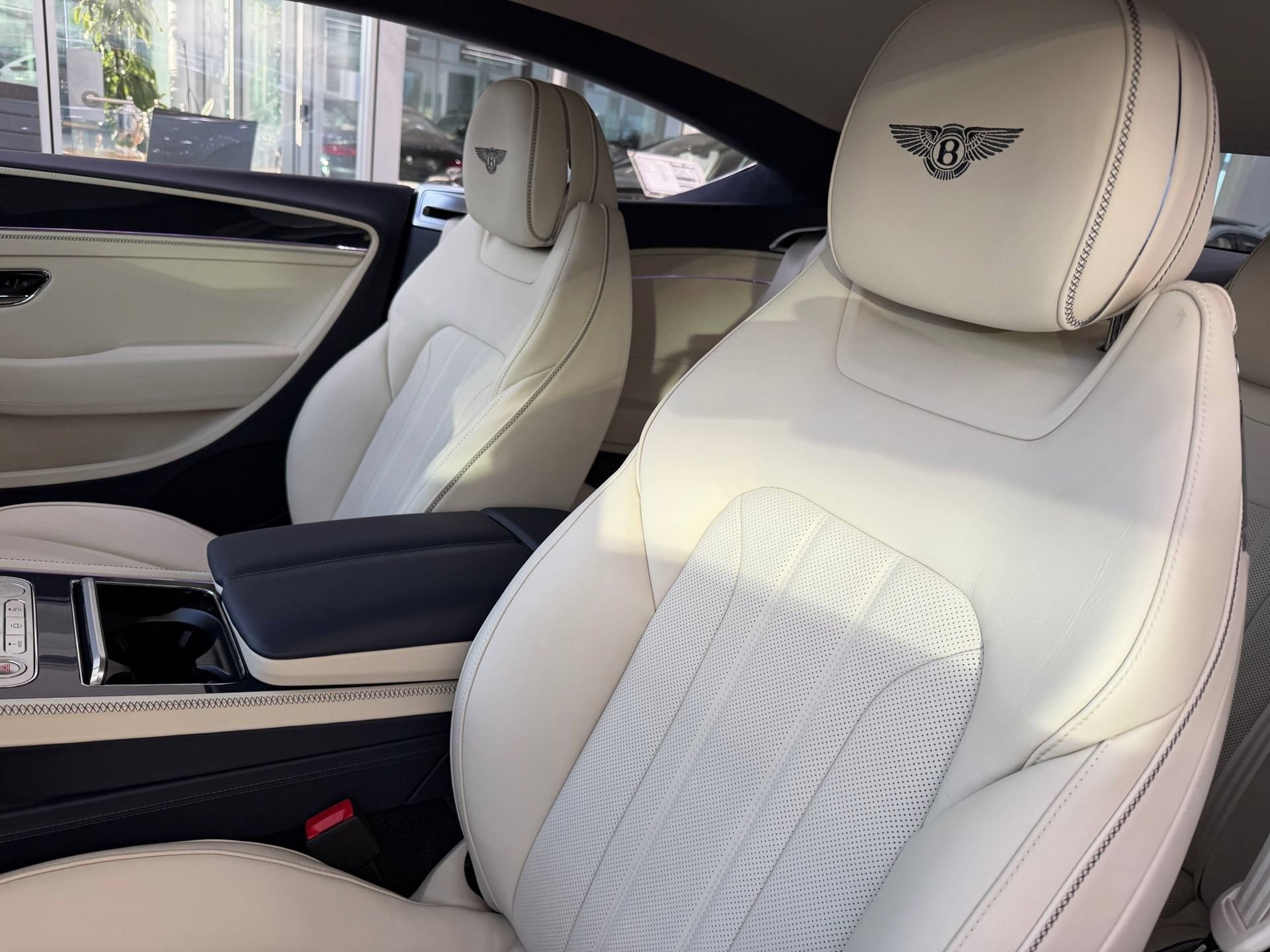 New 2026 Bentley Continental GT AWD/4WD image 39