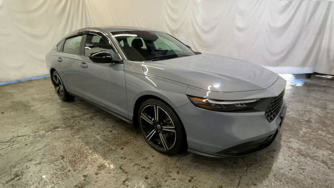 Certified 2025 Honda Accord Sport image 2