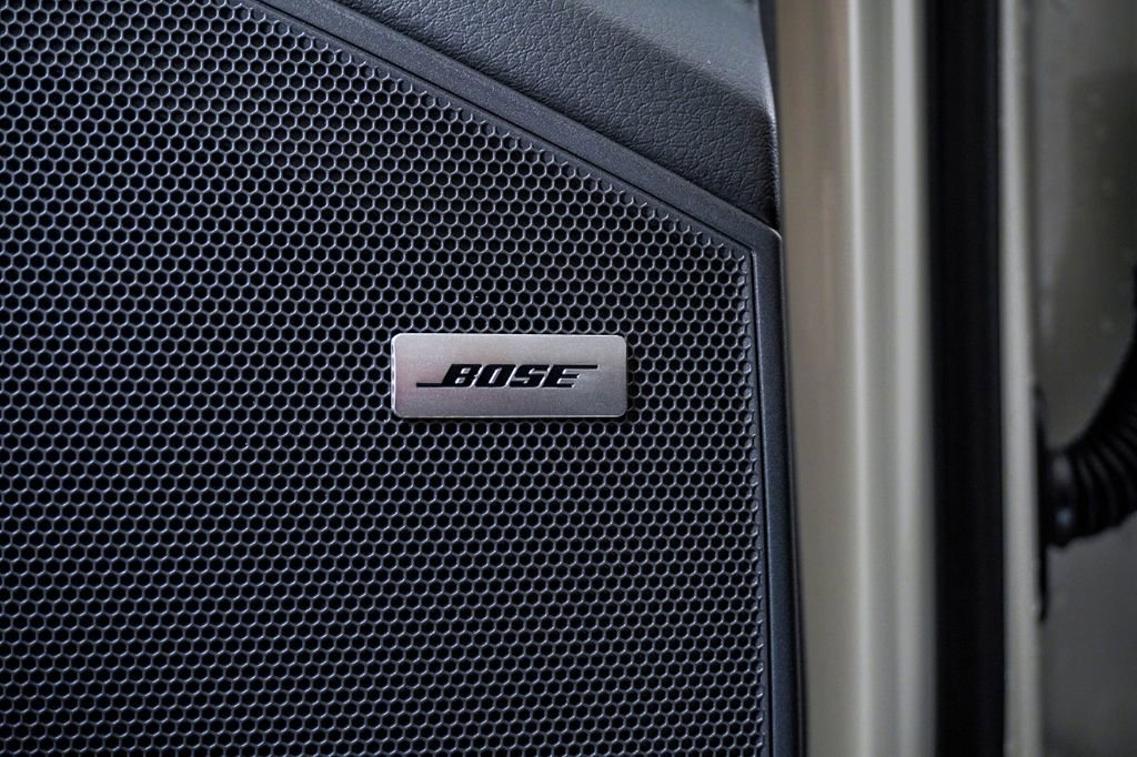 New 2026 Porsche Cayenne image 27