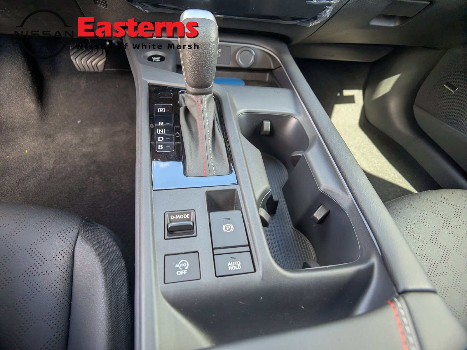 New 2027 Nissan Sentra SR FWD image 13