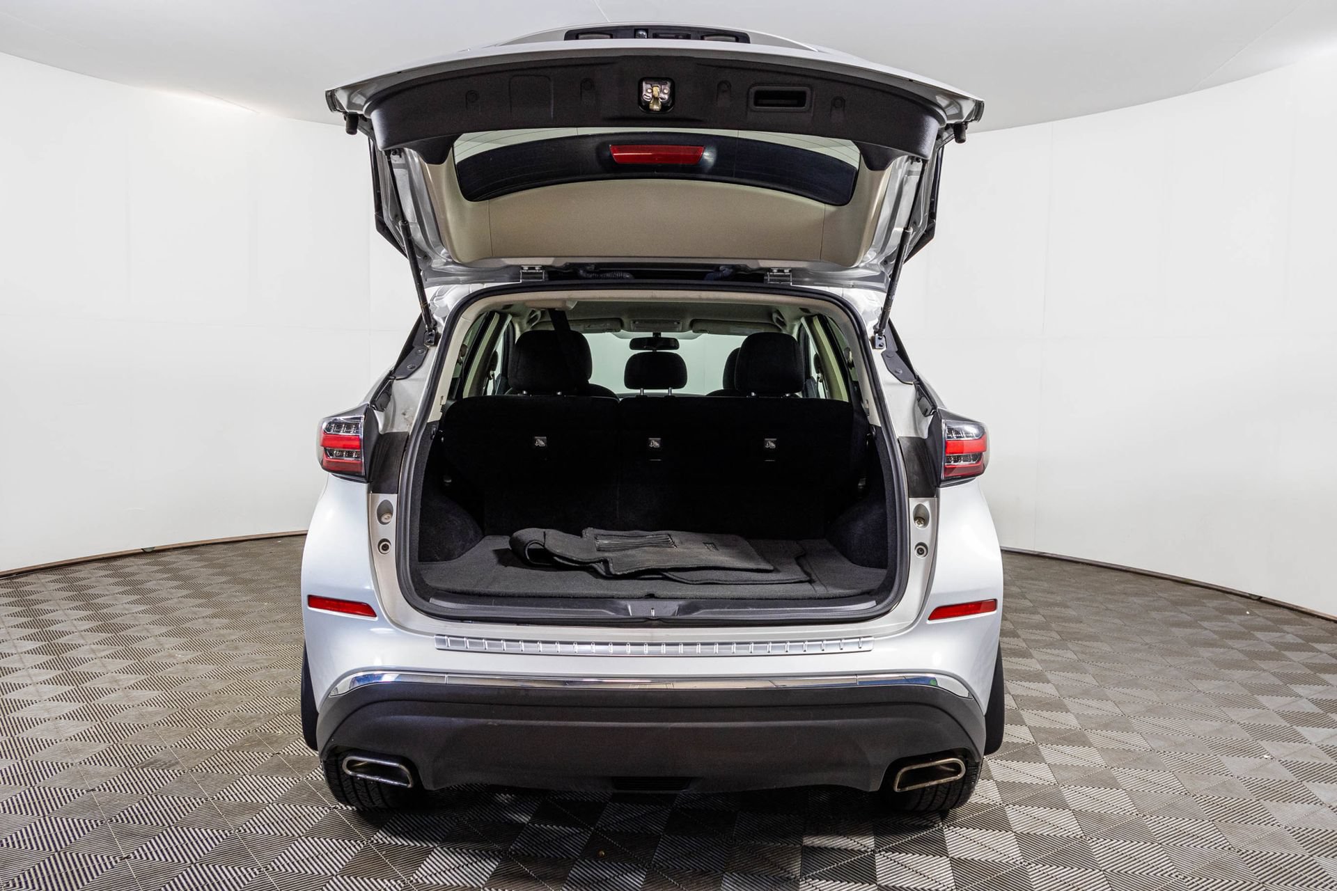 Used 2019 Nissan Murano S AWD/4WD image 38