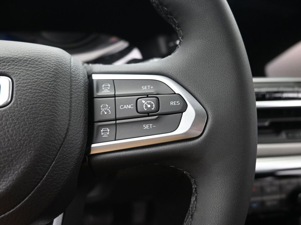 New 2026 Jeep Compass Limited image 31