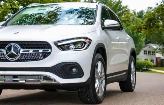 New 2026 Mercedes-Benz GLA 35 AMG 4MATIC image 24