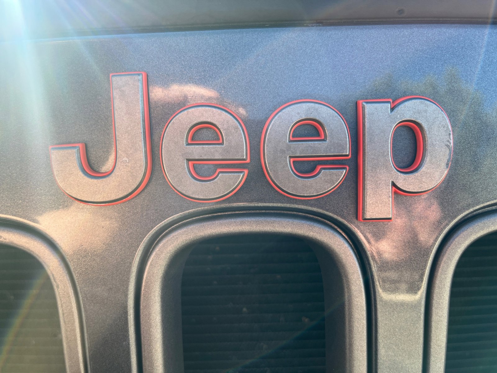 Used 2016 Jeep Wrangler Unlimited Sahara image 23