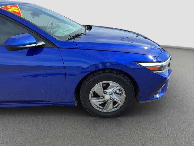 Used 2025 Hyundai Elantra SE image 26
