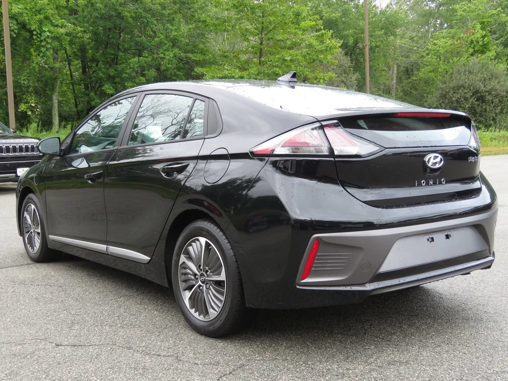 Used 2021 Hyundai Ioniq SE FWD image 6