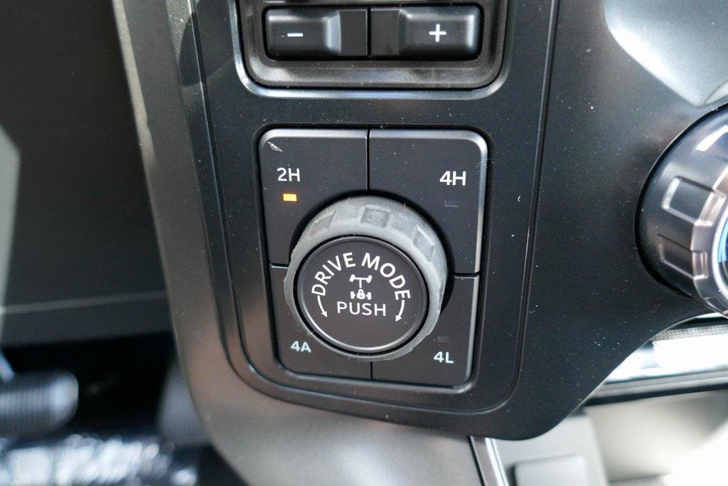 New 2025 Ford F150 Lariat w/ Equipment Group 501A Mid image 25