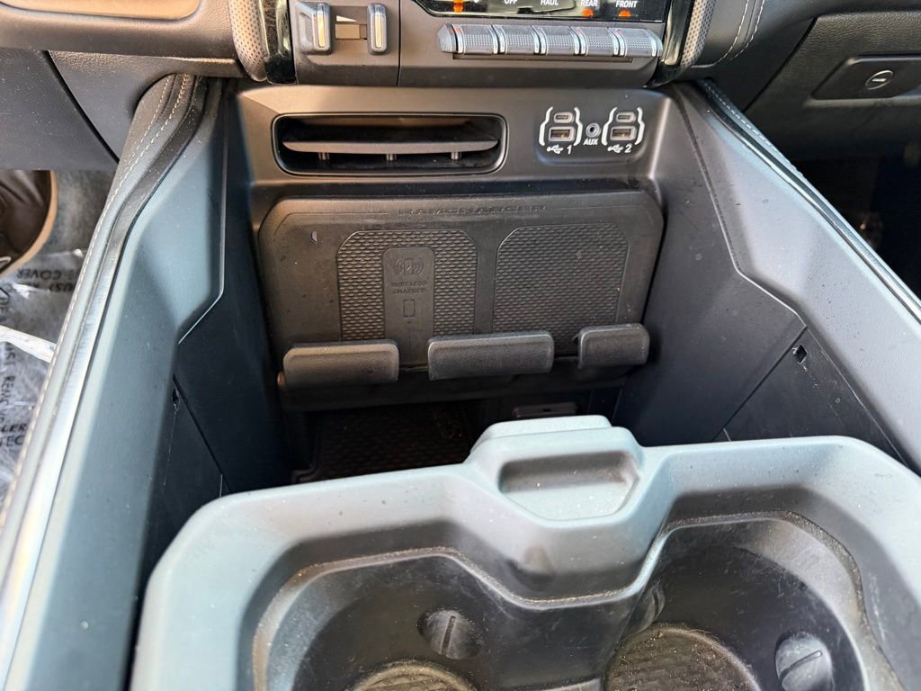 Used 2022 RAM 1500 Limited w/ Body Color Bumper Group AWD/4WD image 29